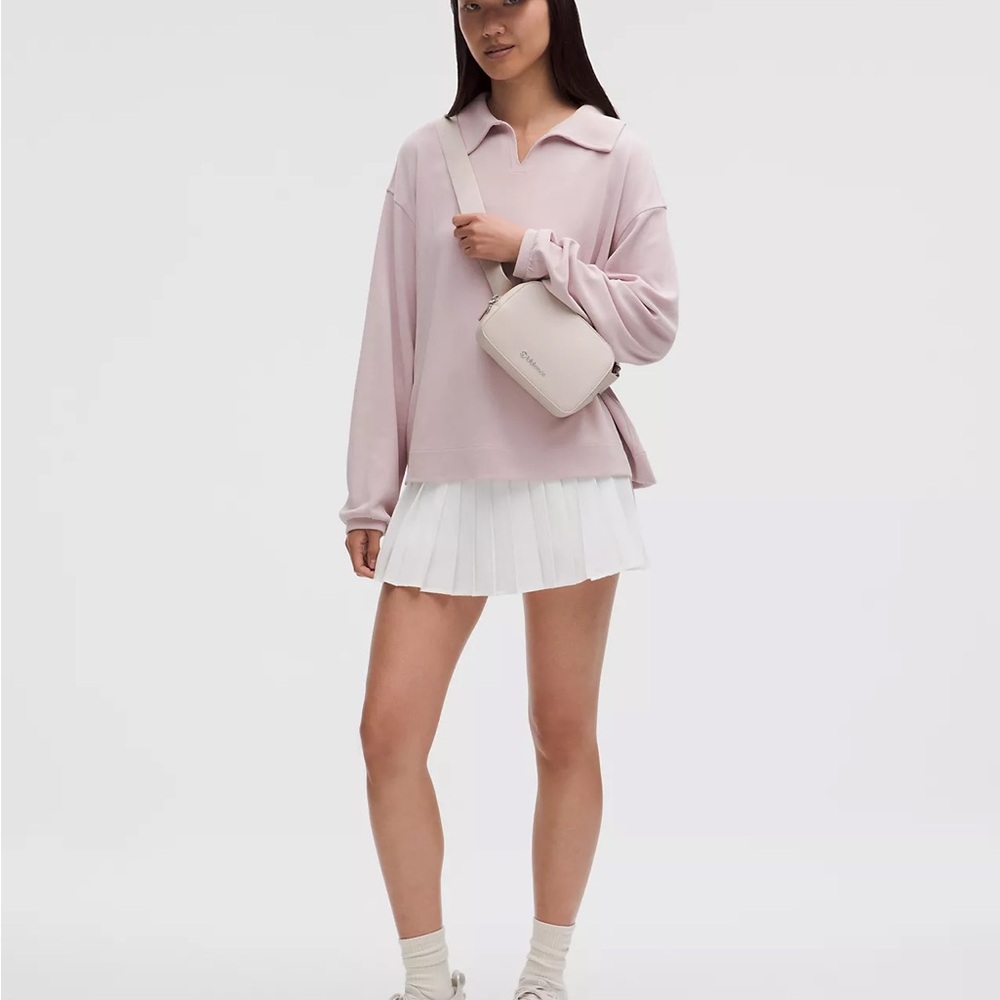 Lululemon Everywhere Belt Bag 1L
Leather Alternative Cashew Blush Pink NWT